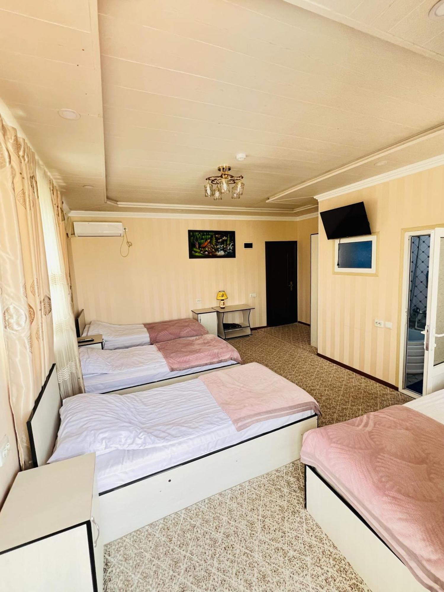 Hotel Zarafshon Panjakent Екстер'єр фото